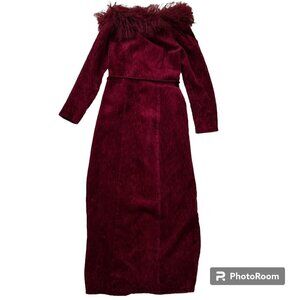 Elegant Burgundy Off-Shoulder Maxi Dress